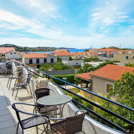 Josip-5 By Interhome Апартаменты *