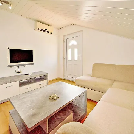 Апартаменты Josip-5 By Interhome Трибунь