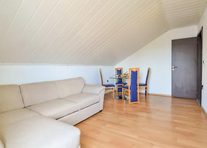 Josip-5 By Interhome Apartman